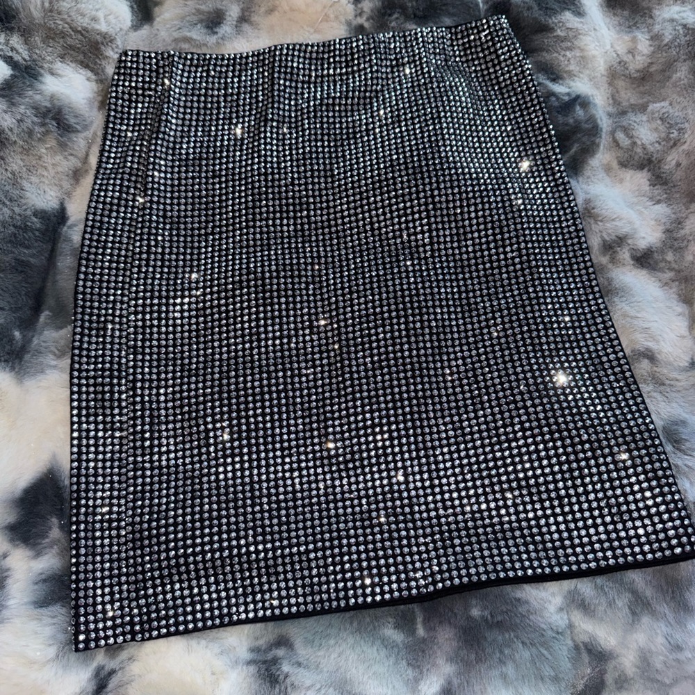 Elegant Black shiny mini skirt